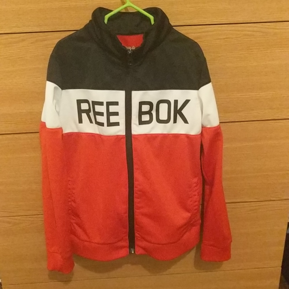 REEBOK OUTFIT